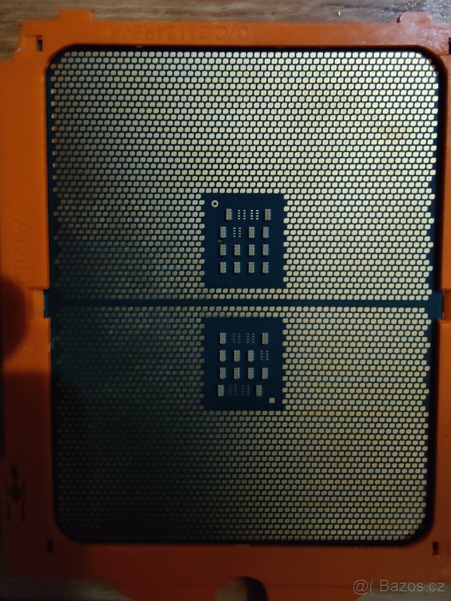 CPU AMD Ryzen Threadripper PRO 3975WX - 2