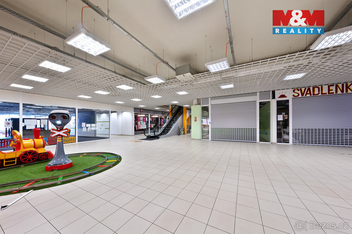 Pronájem obchod a služby, 27 m², Děčín, ul. Plzeňská - 2