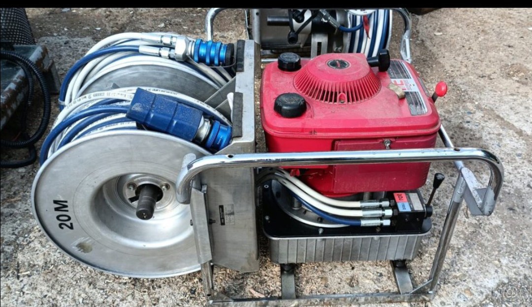 Weber a Lukas Hydraulik - 2