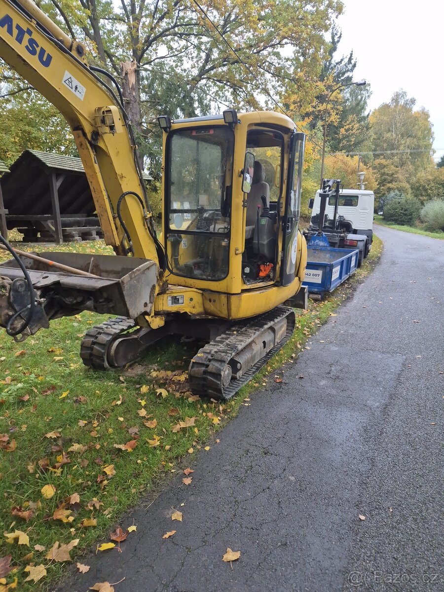 Prodam pasovy bagr Komatsu 3,6 tuny - 2