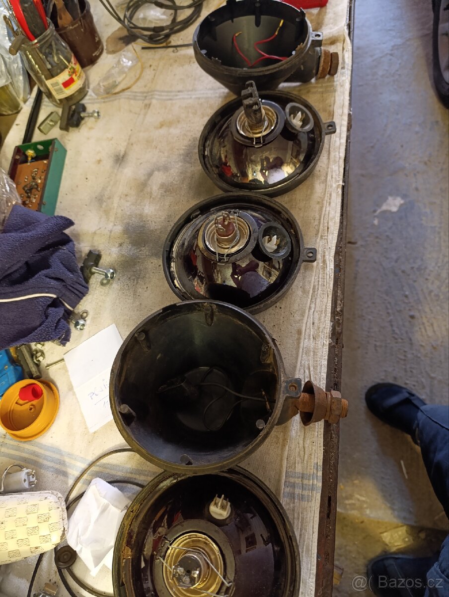 Světla Velorex,Zetor. - 2