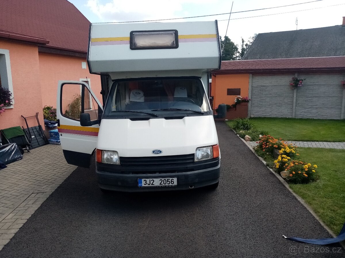 Obytný Automobil - 2