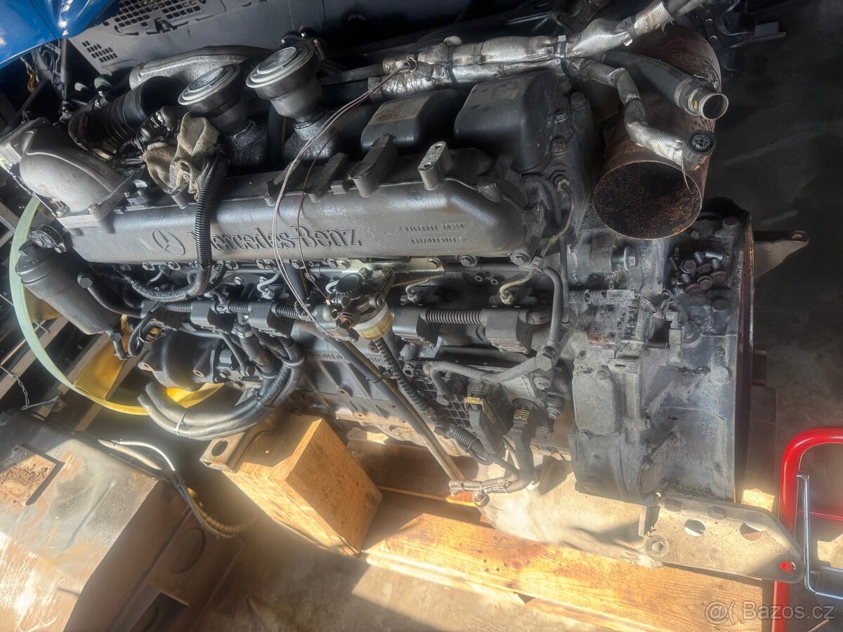 Motor Mercedes Benz OM460LA - 2