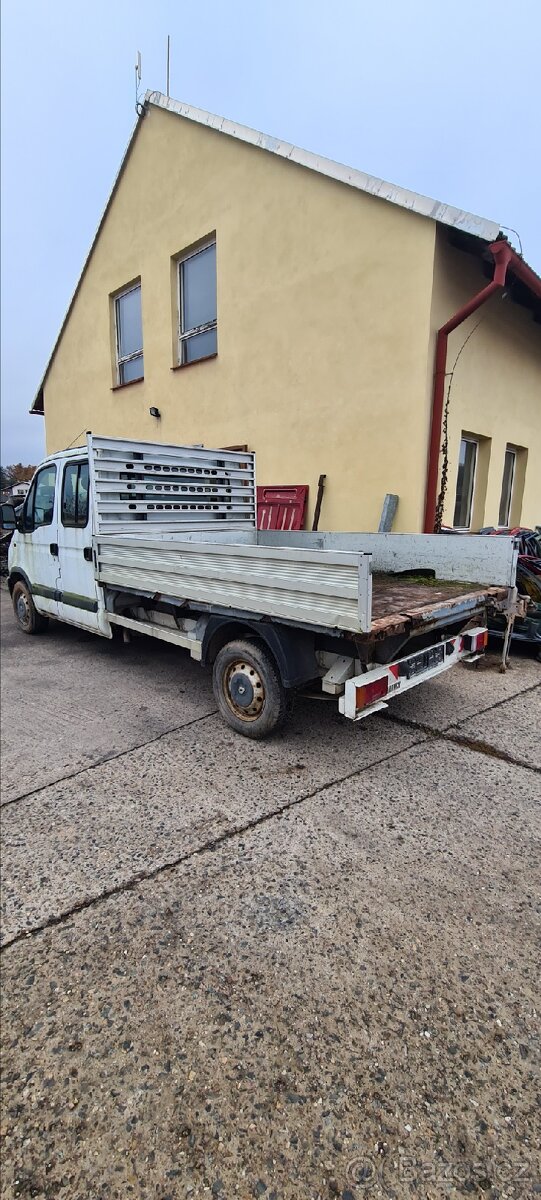 Prodám náhradní díly Renault Master 2.8 dti. - 2