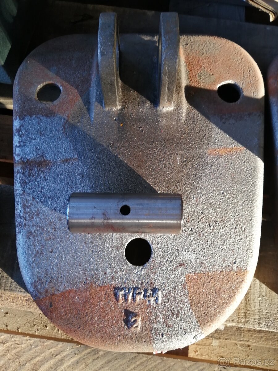 Desky podpěrných noh (padky) traktorbagr - 2