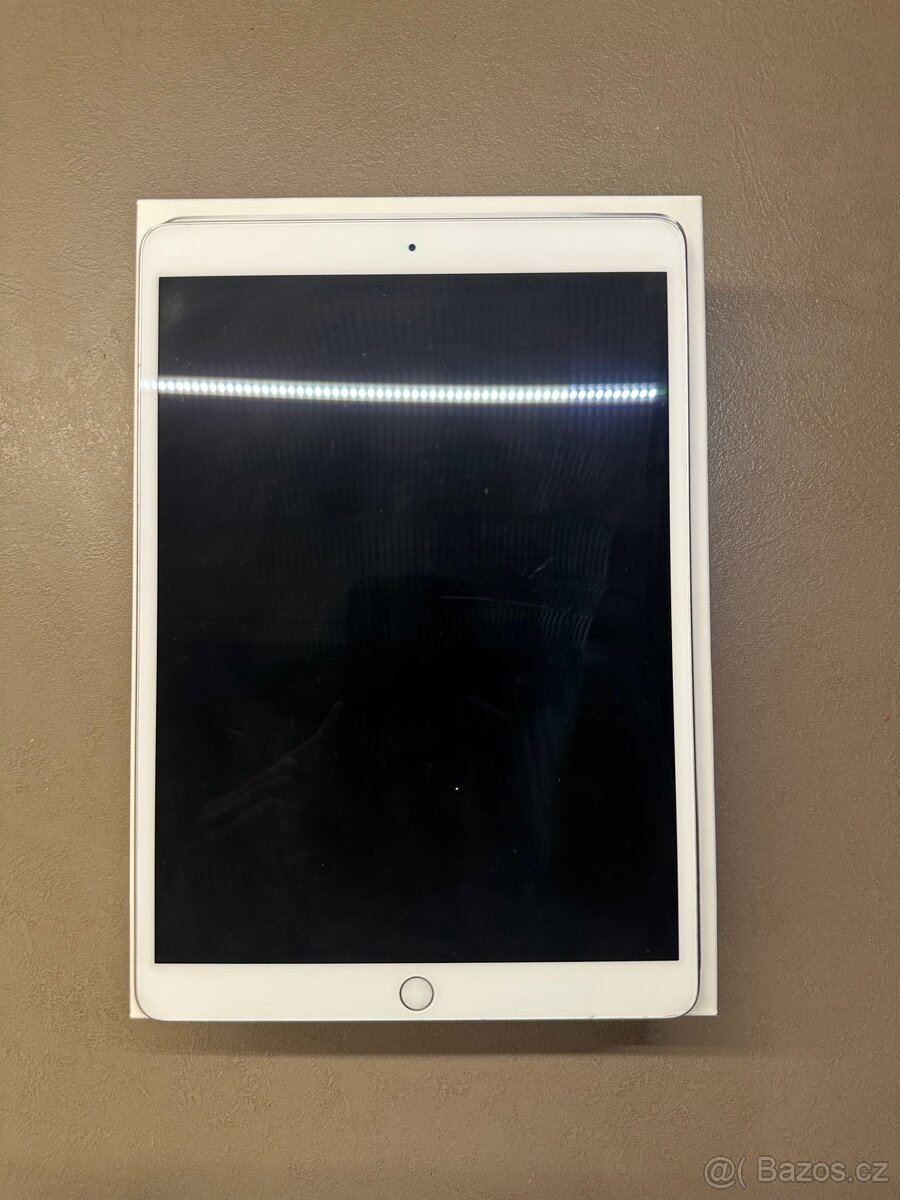 Prodám iPad Pro (10.5-inch) - 2