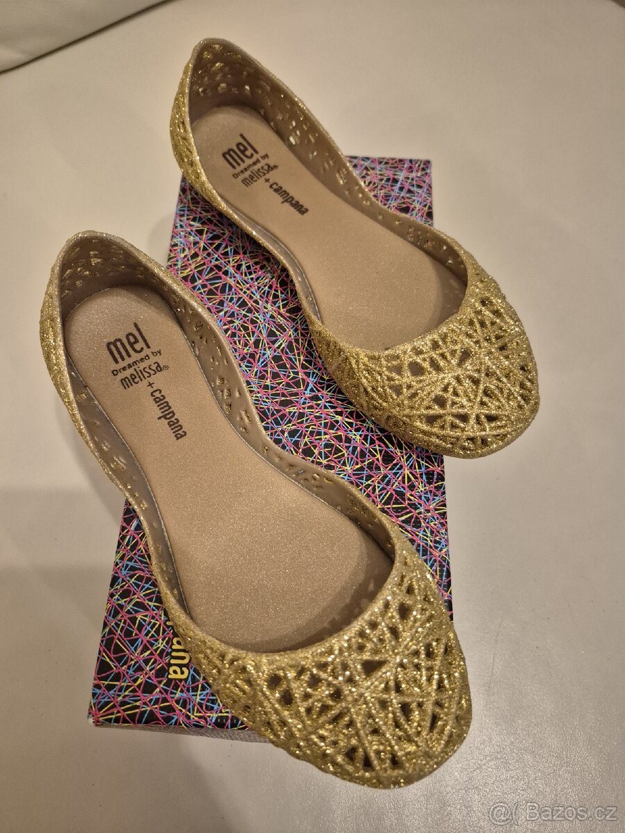 Mel Melissa vel.31 - 2