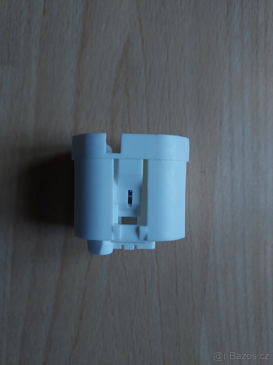 Objímka G24 pro kompaktní zářivky - 2