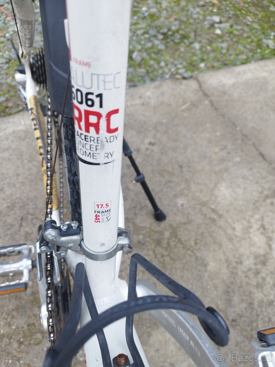 Horské kolo Kellys - velikost rámu 17,5 - 2