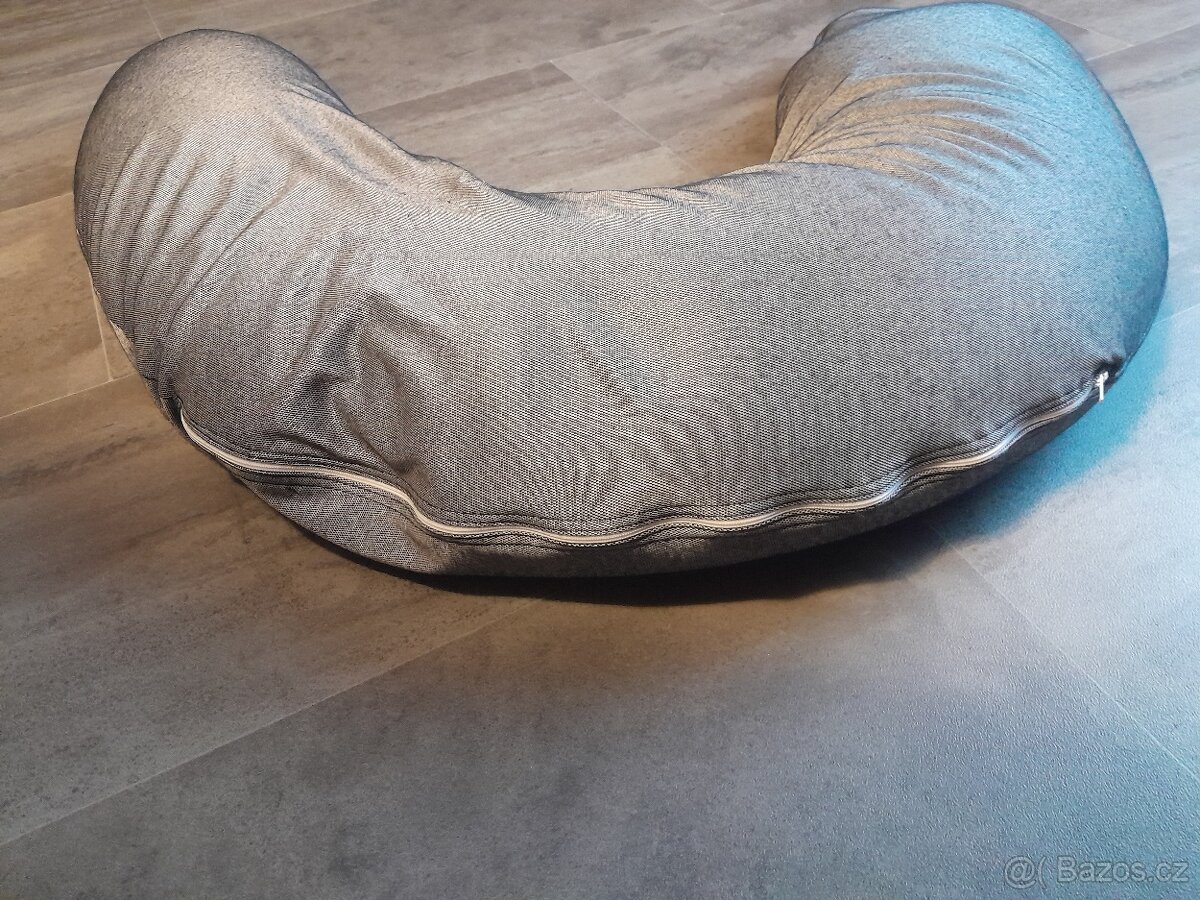 Kojící polštář - 2
