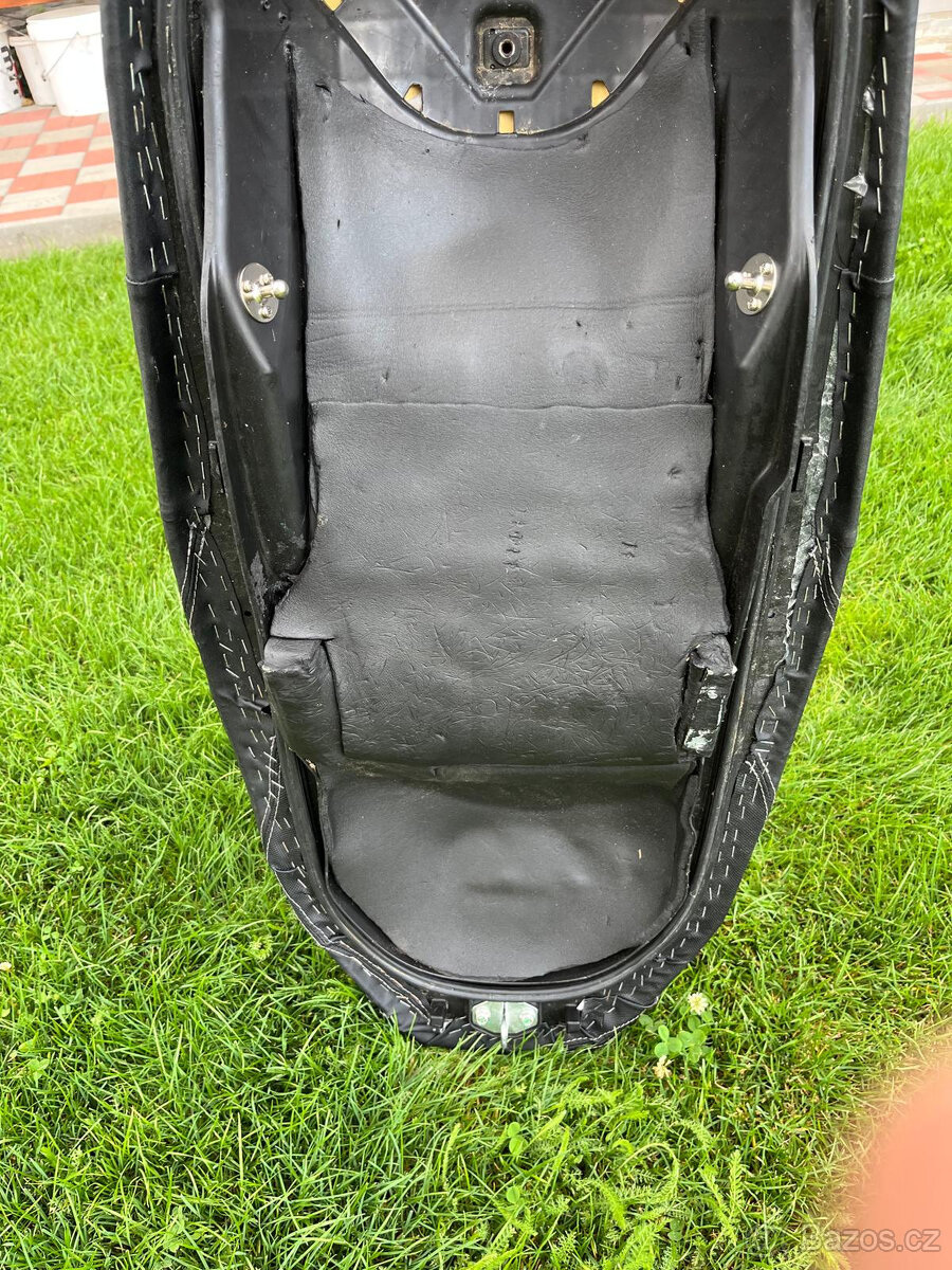 Sedadlo Honda Forza 125 ROK 21-23 - 2