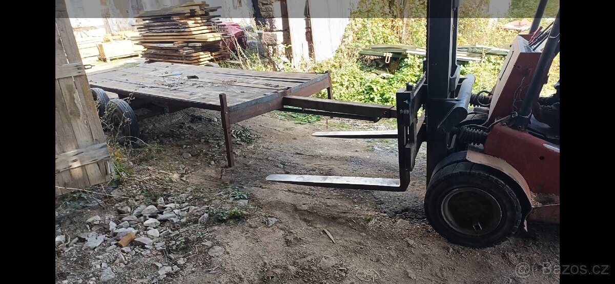 Vozík pro převoz materiálu do haly - 2