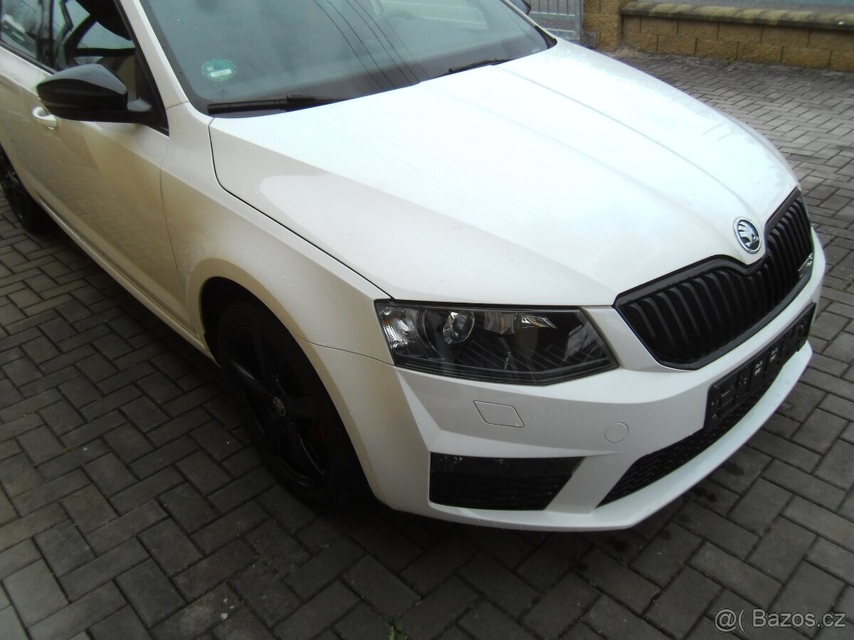 Škoda Octavia VRS Kombi - 2