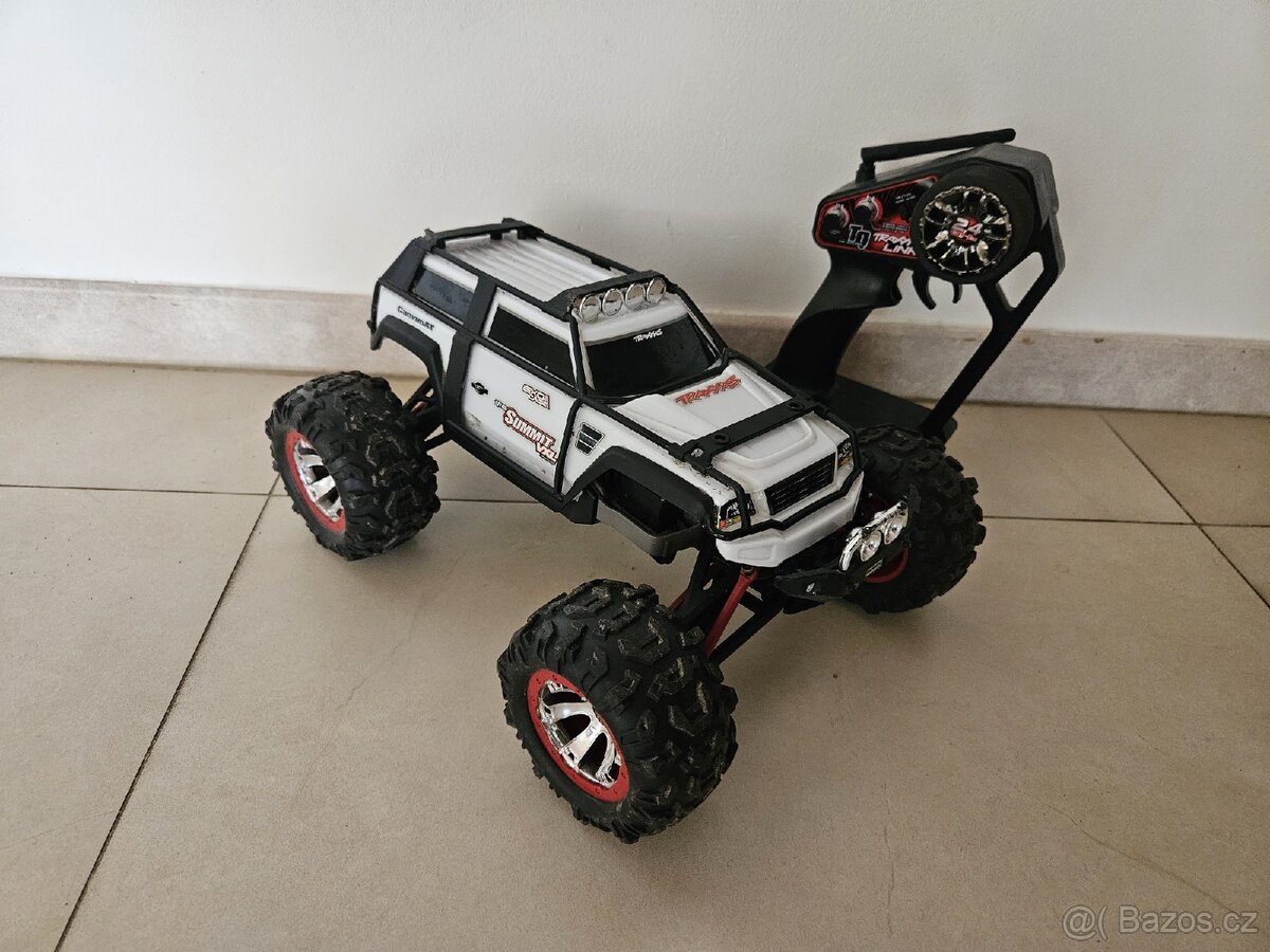 Traxxas Summit vxl 1/16 + nabíječka - 2