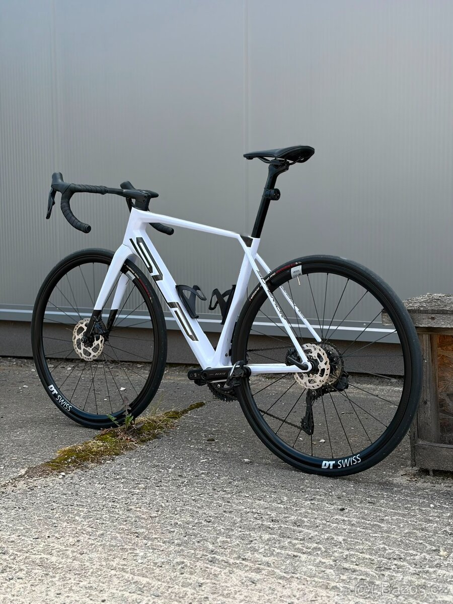 Superior X-ROAD Team Issue Di2 - 2