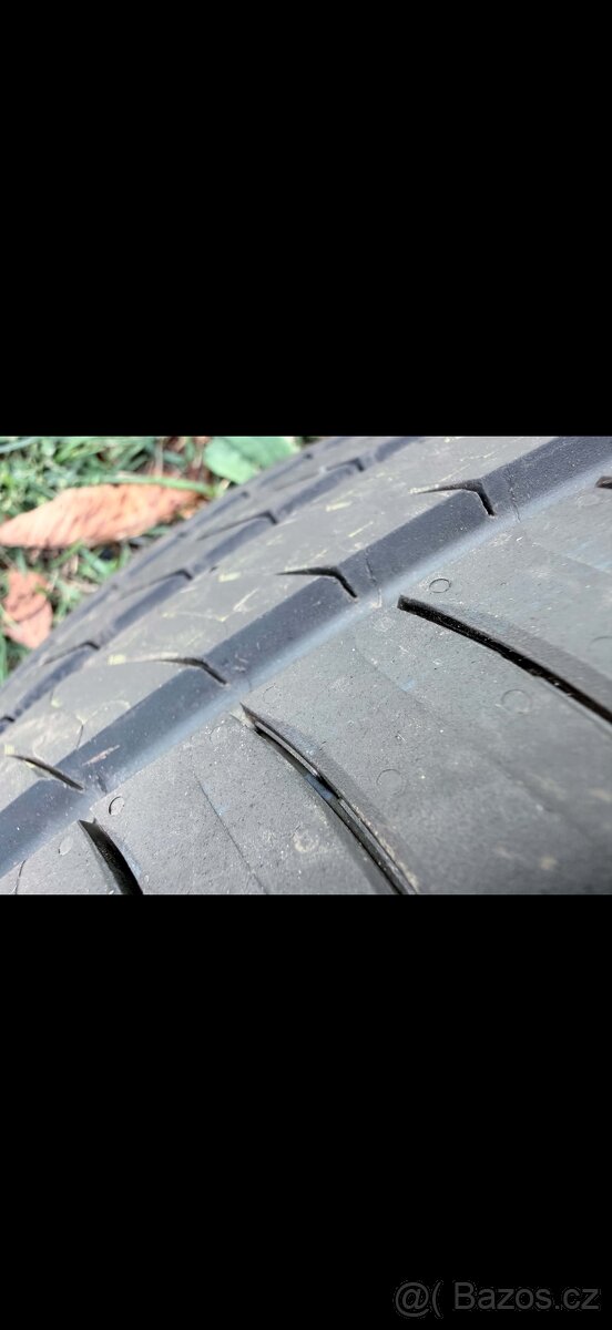 Pneu Michelinu R17 205/55 91V - 2