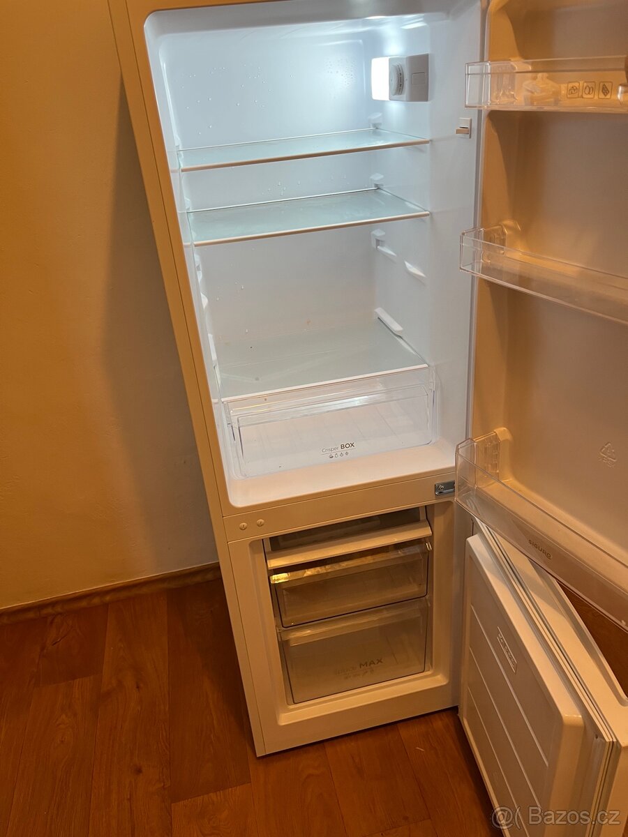 Lednička Siguro - 2