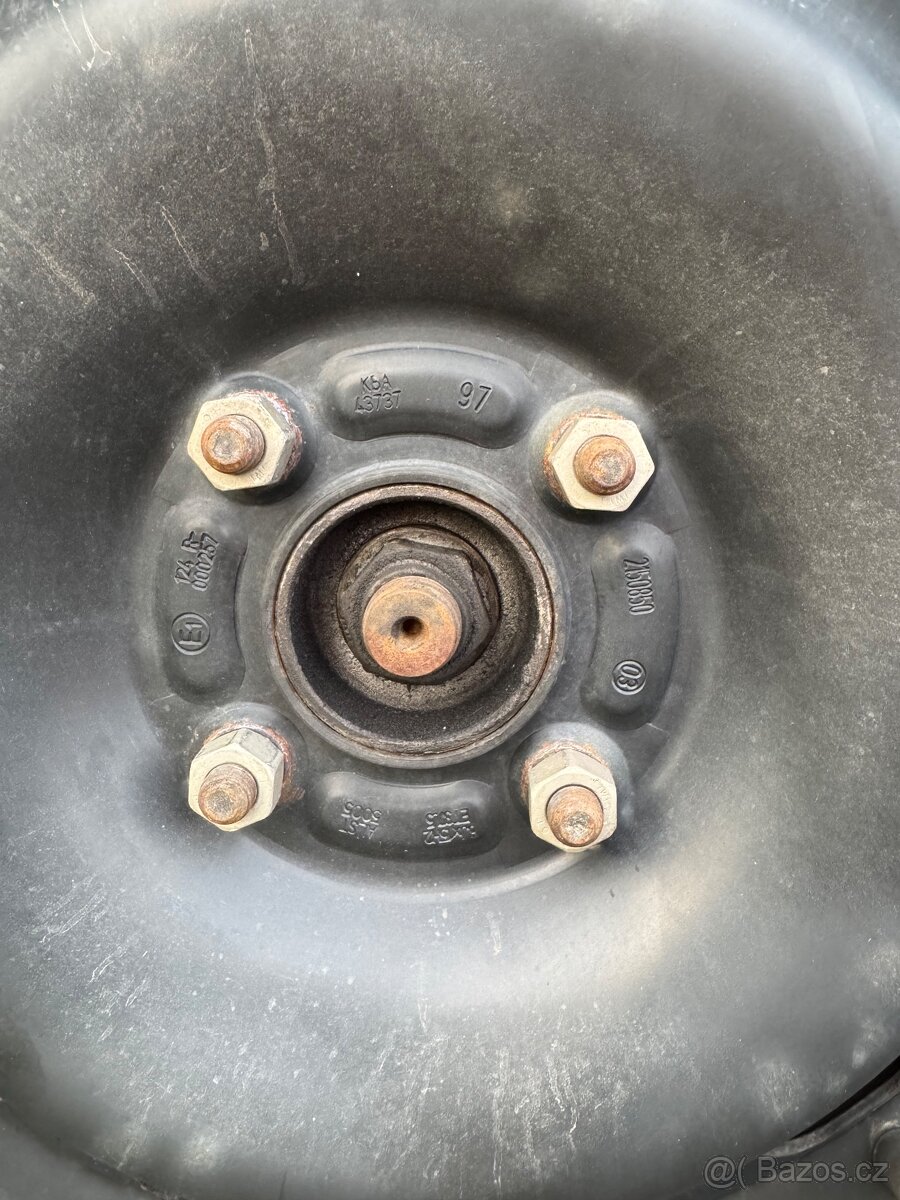 Zimní 4x108 Courier Fiesta B-max - 2