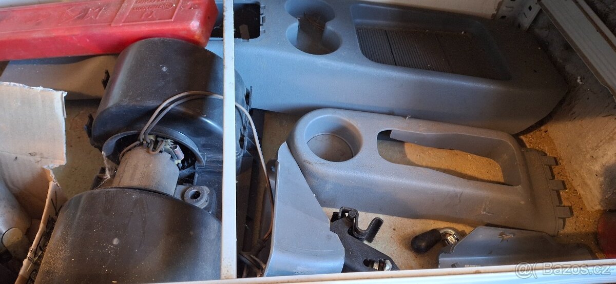 Náhradní díly z Felicie ND Felicia 1.3 mpi - 2