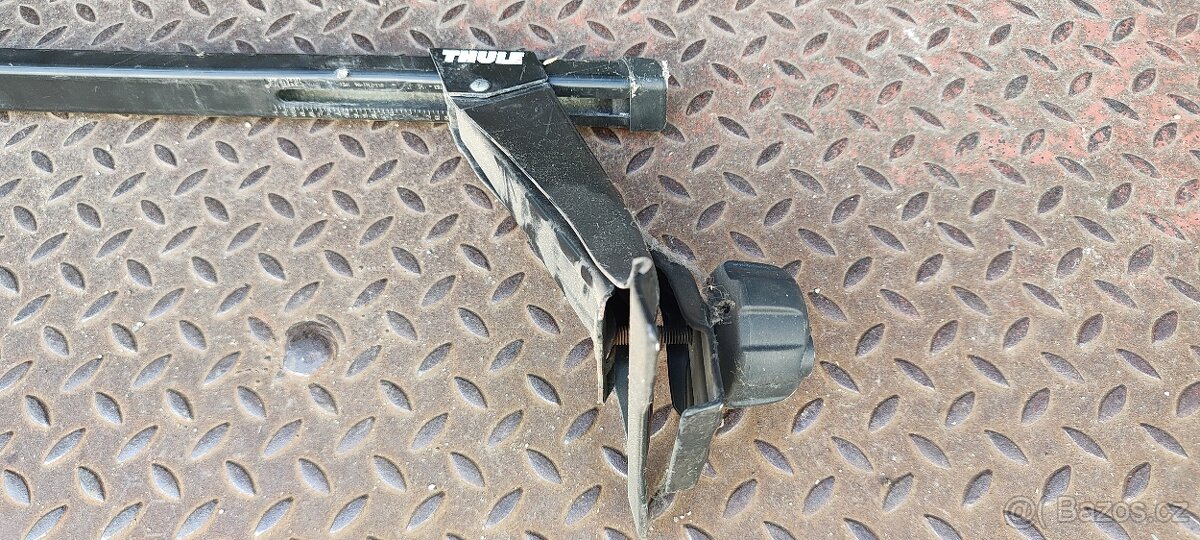 Thule 952+7125 - střešní nosič pro vozy s odtokovým žlábkem - 2