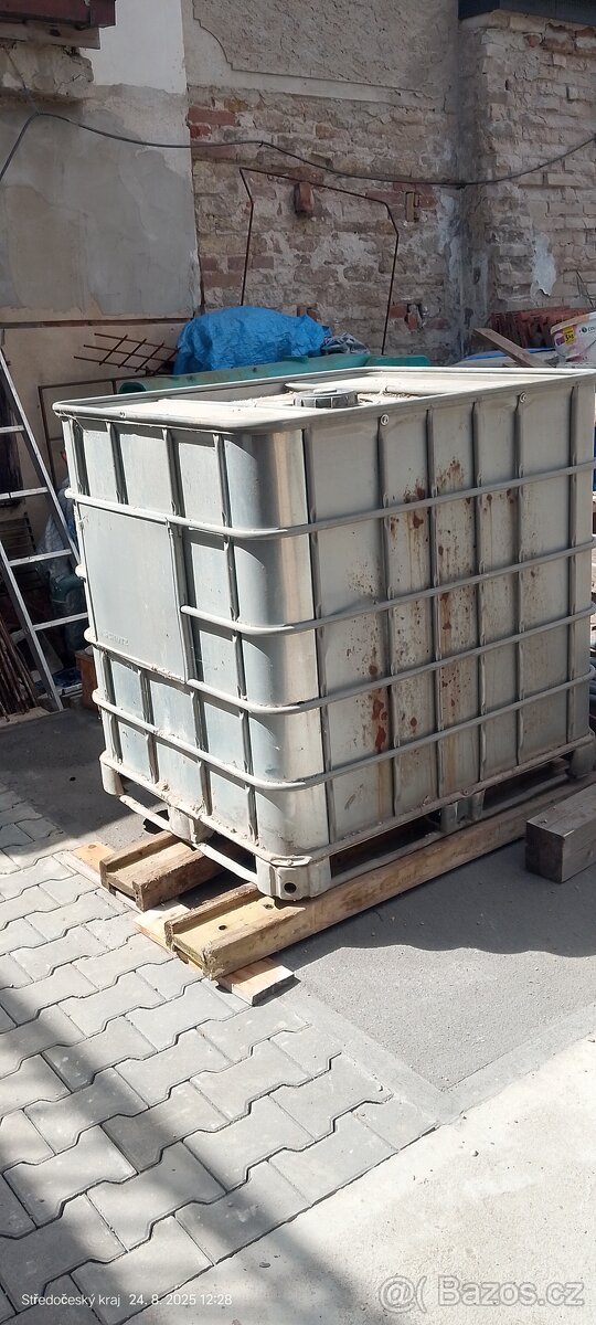 Ibc nádrž 1000l - 2
