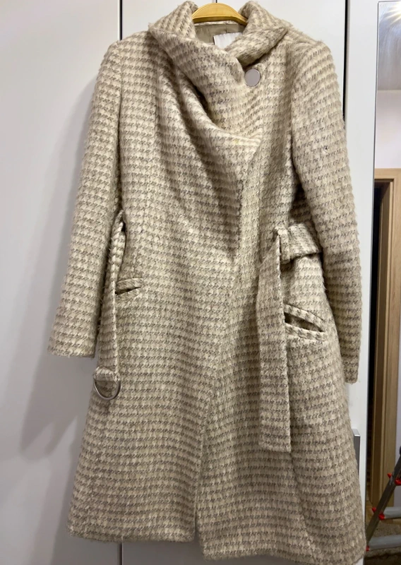 Krásný kabát zn Mango vel M - 2