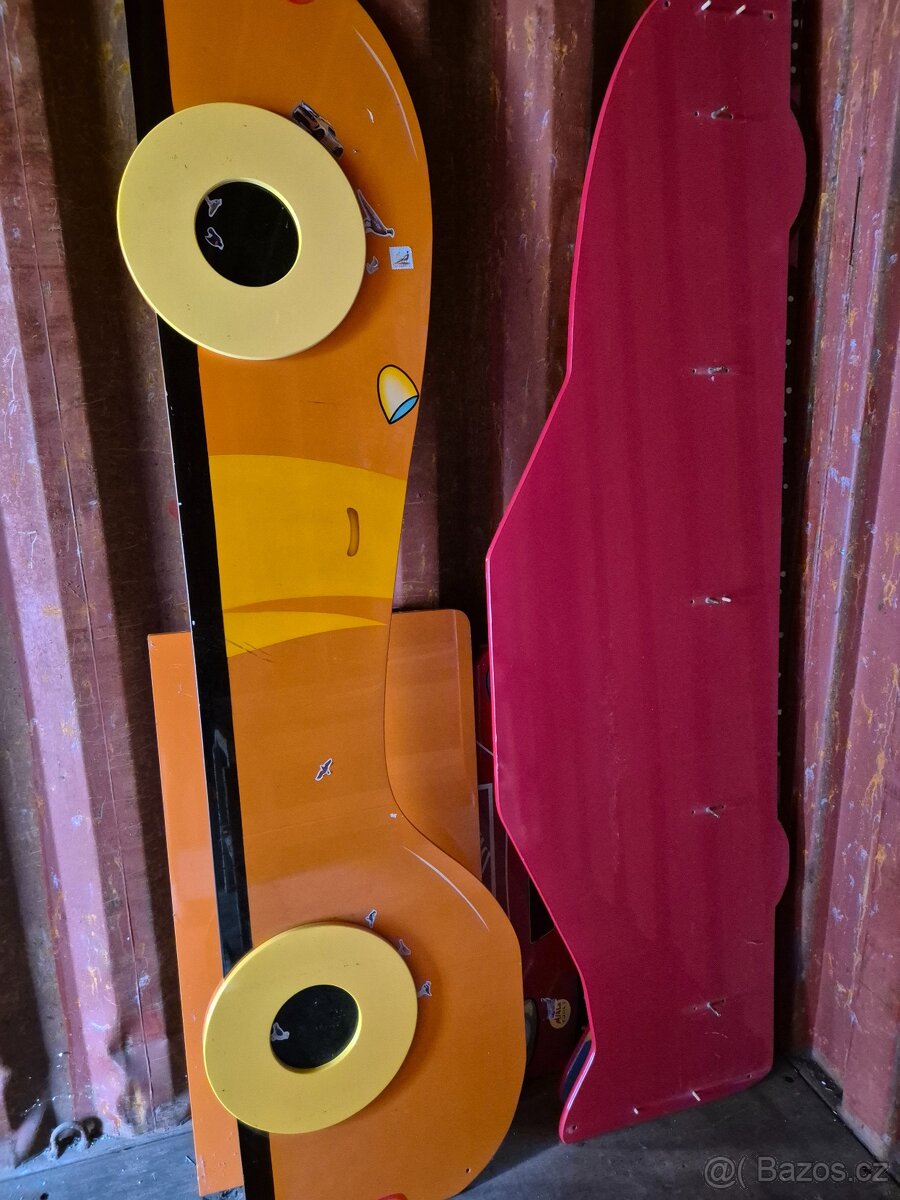 Detska dřevěná postel auto - 2