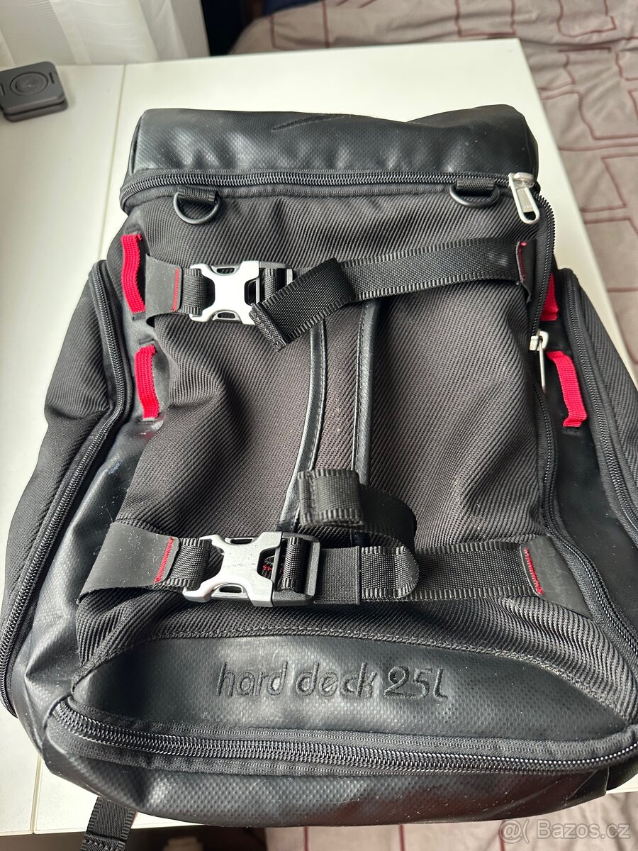 Batoh speedo hard deck 25 L - 2