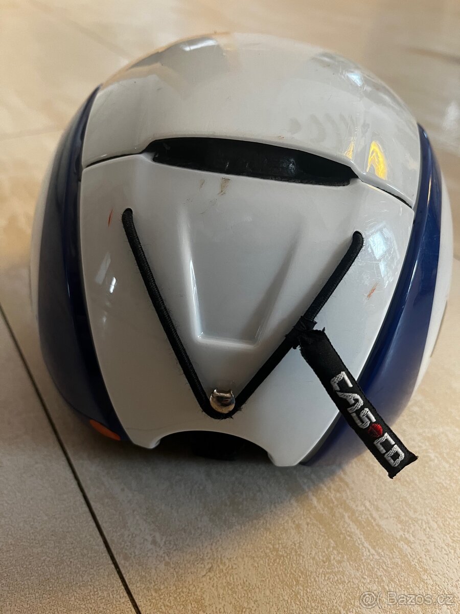 Dětská lyžařská helma Casco. - 2
