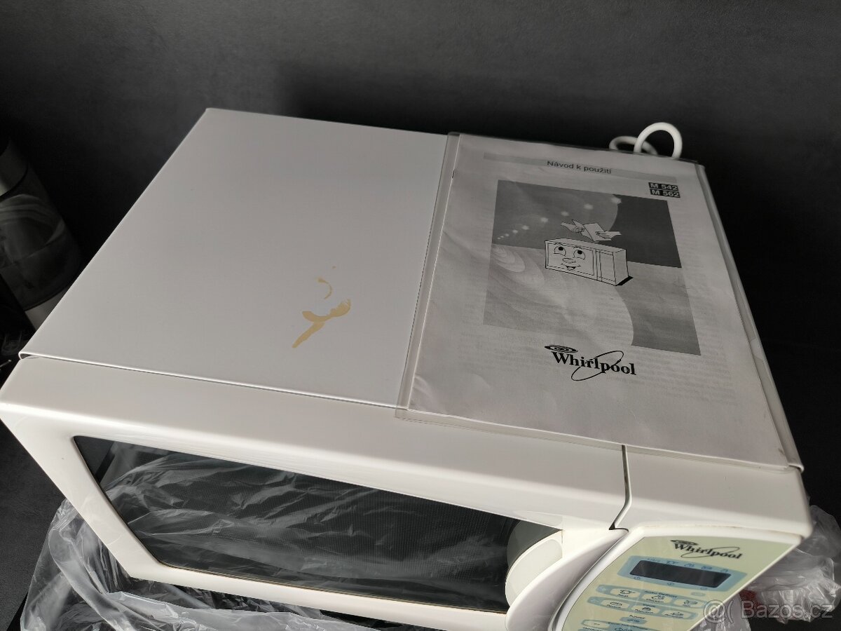 Mikrovlnná trouba Whirlpool AVM 542 - 2