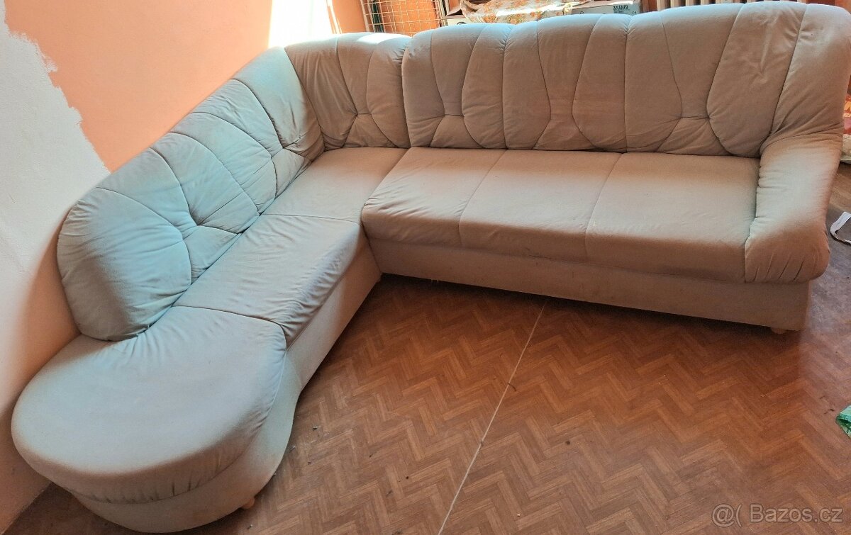 Svetle zelená ,nerozkladací - 2