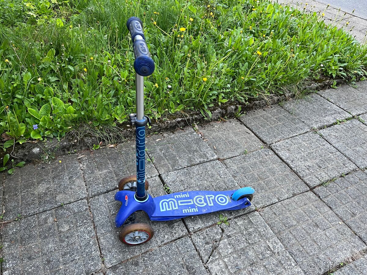 Koloběžka Mini Micro Deluxe - 2