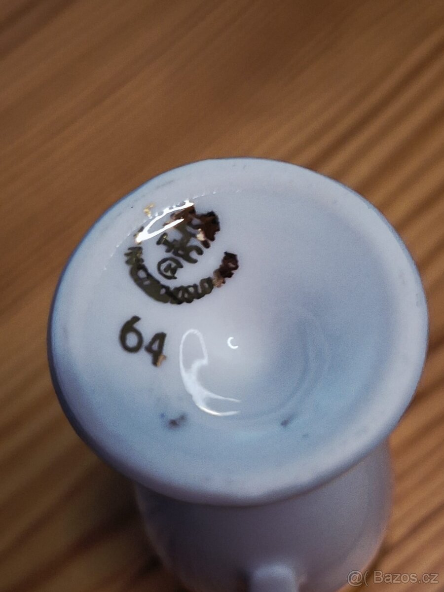Bílý a růžový porcelán - 2