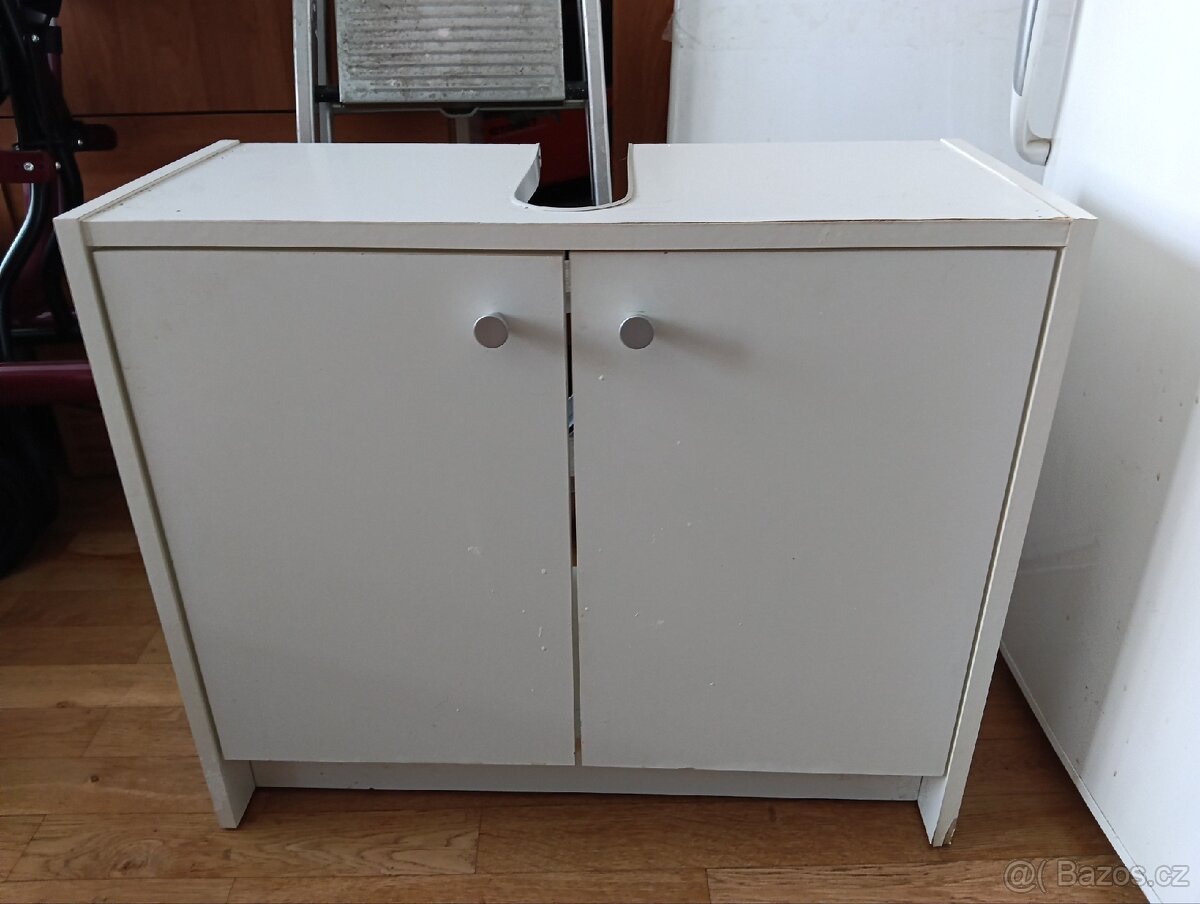 Skříňka pod umyvadlo - 2