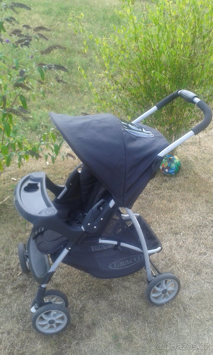 Kočárek Graco - 2