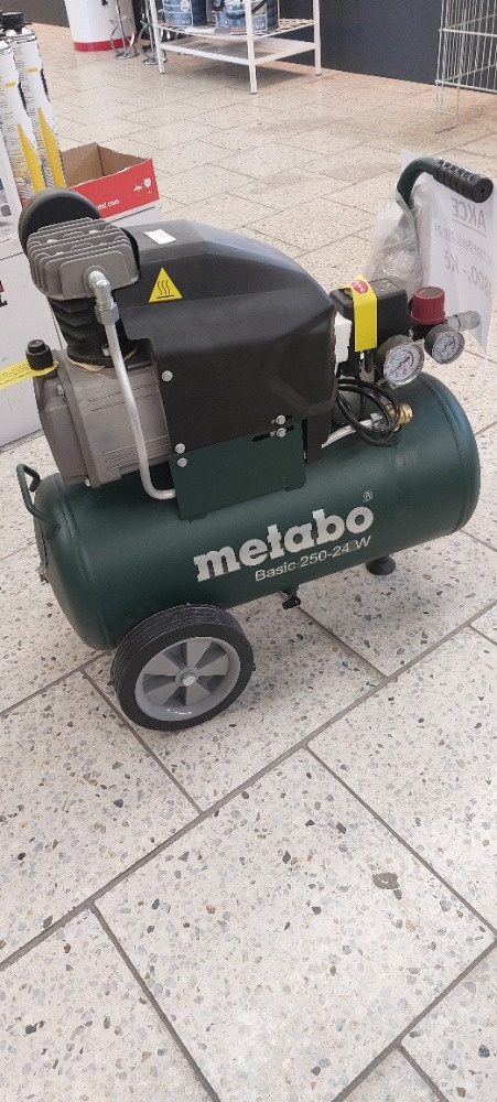 Kompresor BOOSCH Basic 250-24 NOVÝ - 2