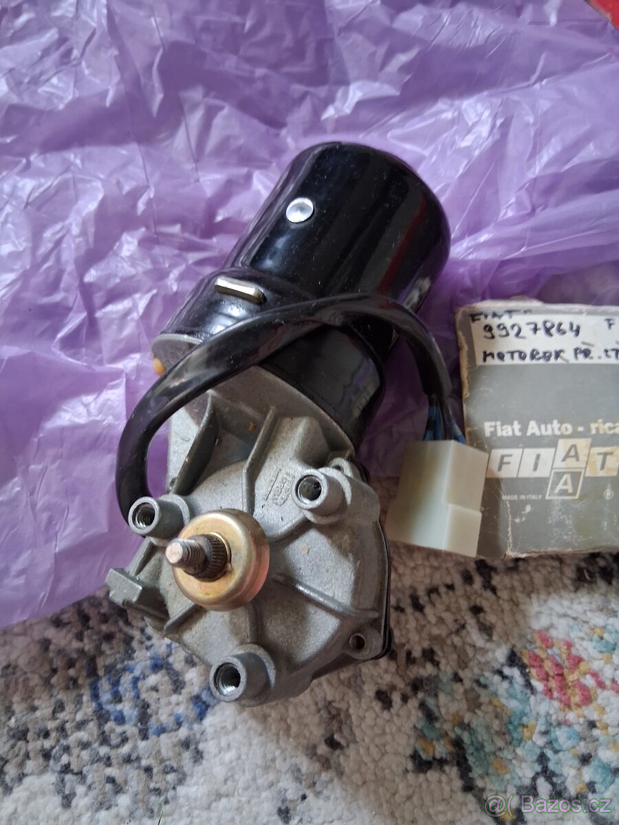 Prodám motorek př.stěračů Fiat 128 a 131 - 2