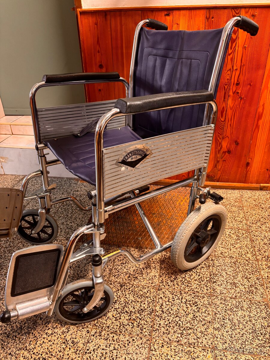 Převozní invalidní vozík - 2