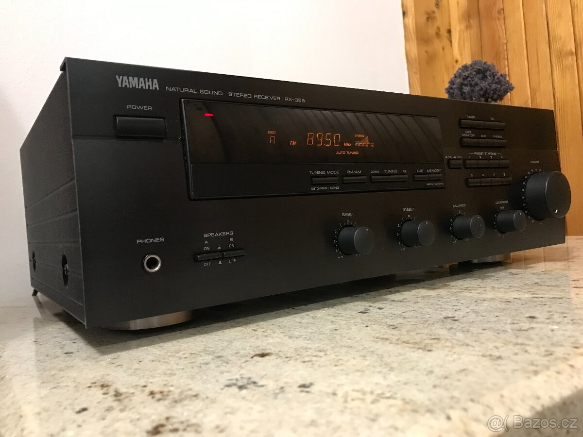 Yamaha RX-395 Top stav - 2