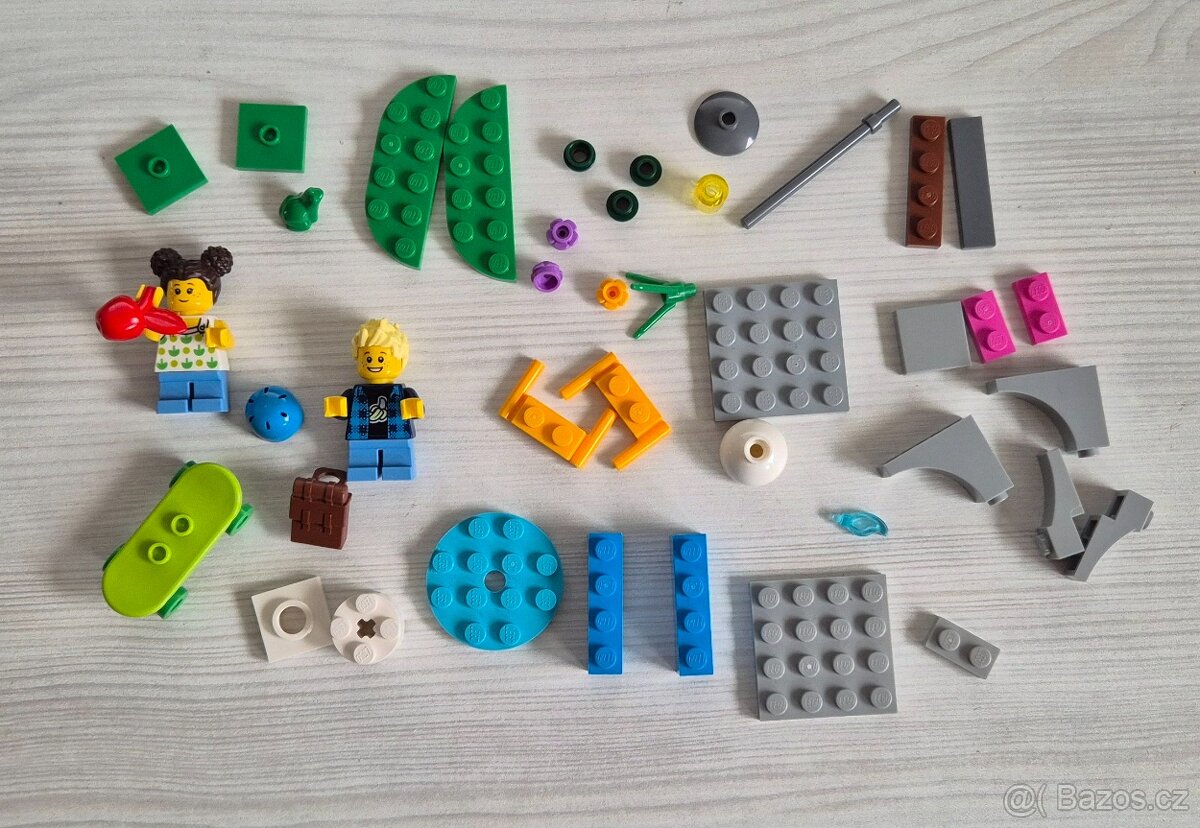 30588 LEGO City - Dětské hřiště - 2