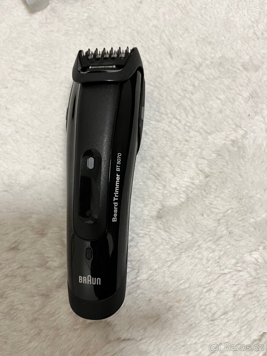 Zastřihovač vousů/vlasů - 2