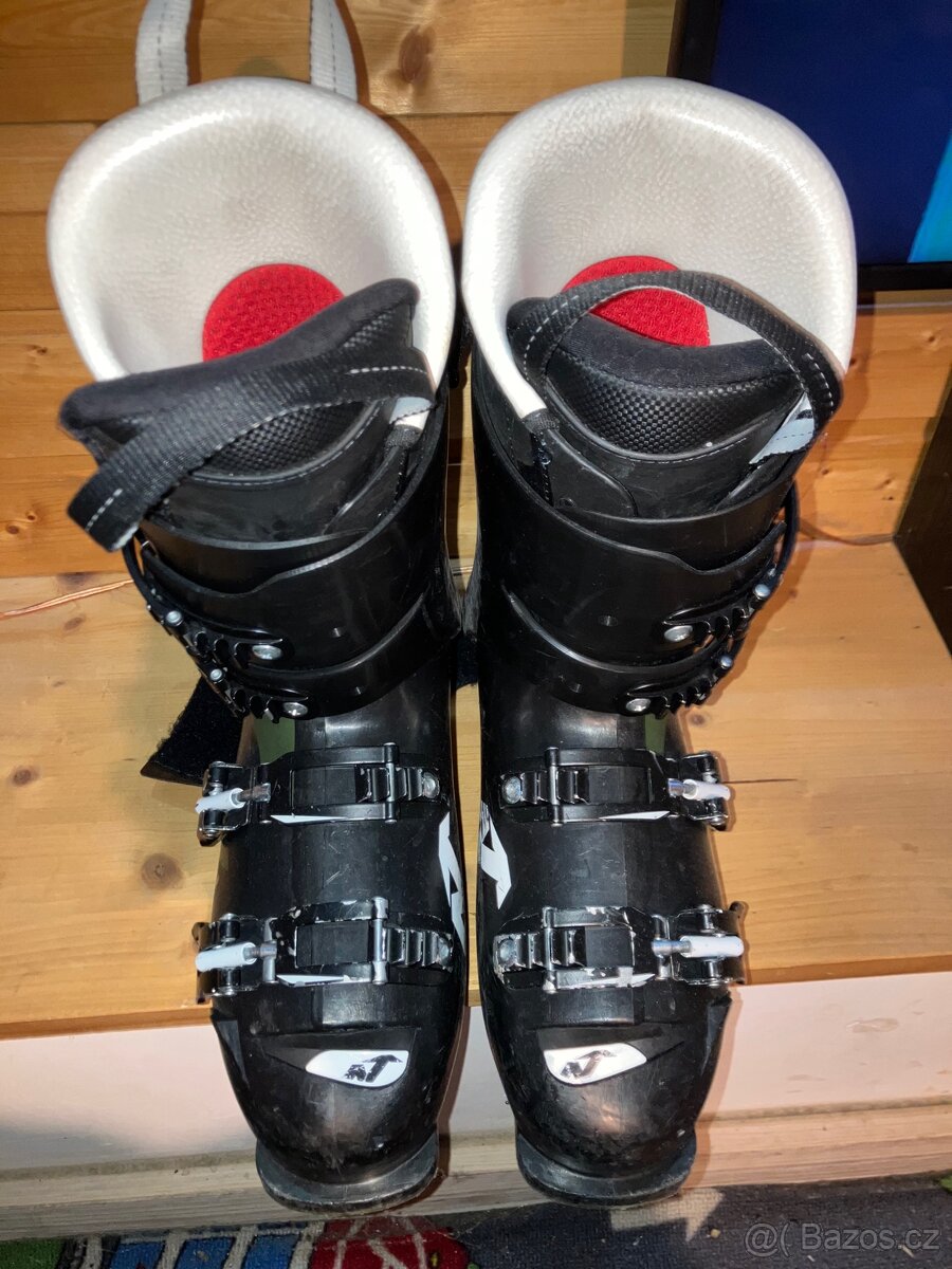 Lyžáky dětské NORDICA 25,5 cm - 2