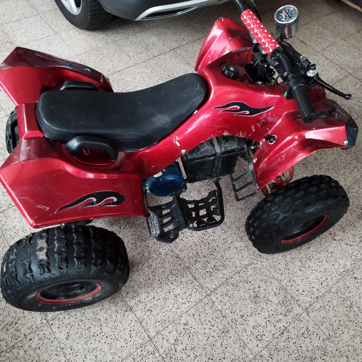 čtyřkolka elektrická - 2