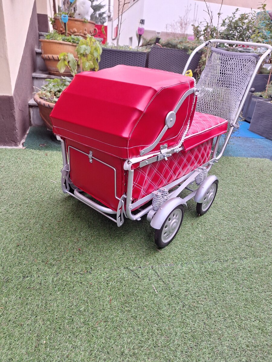 RETRO KOČÁREK LIBERTA osmipérák pro panenky - 2
