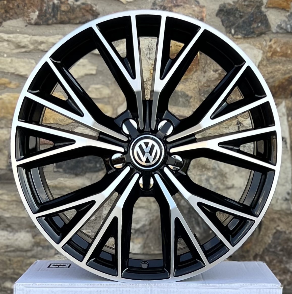 5x112 17 .. 5X112 R17 alu kola na Škoda,WV,AUDI - 2