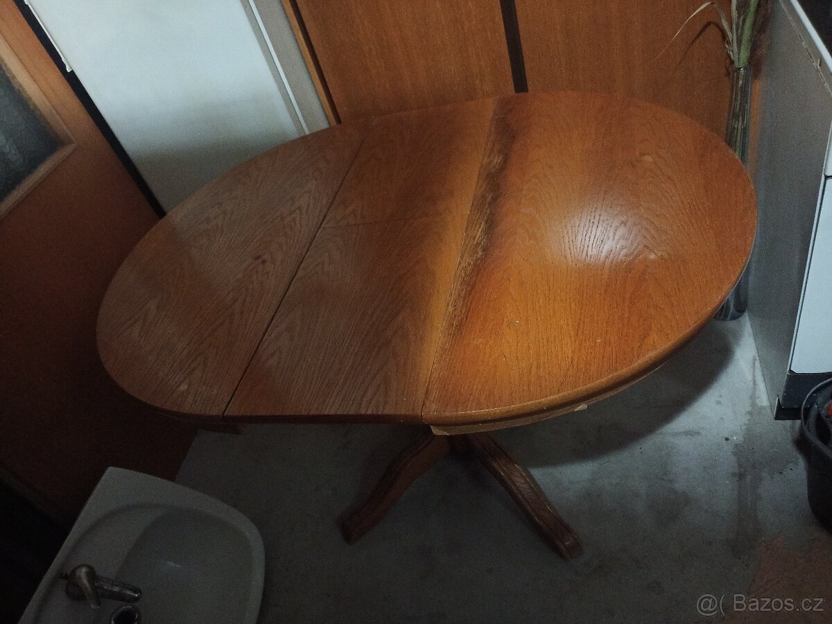 Dřevěný rozkládací stůl Nymburk - 2