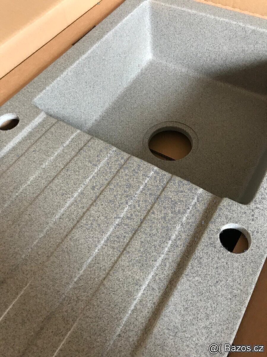 NOVÝ granitový dřez 78x44 cm + flexibilní baterie (Šedý set) - 2