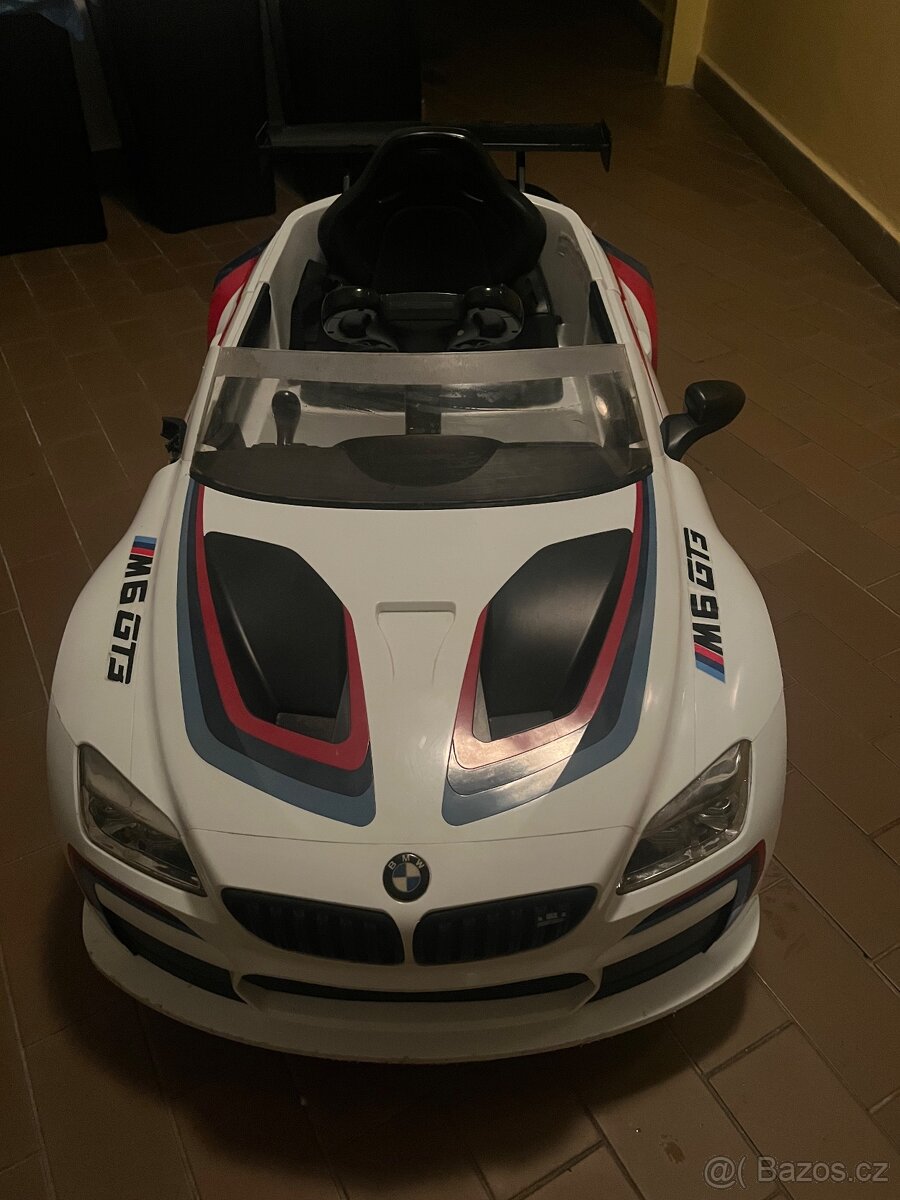 Elektrické auto BMW M6 GT - 2