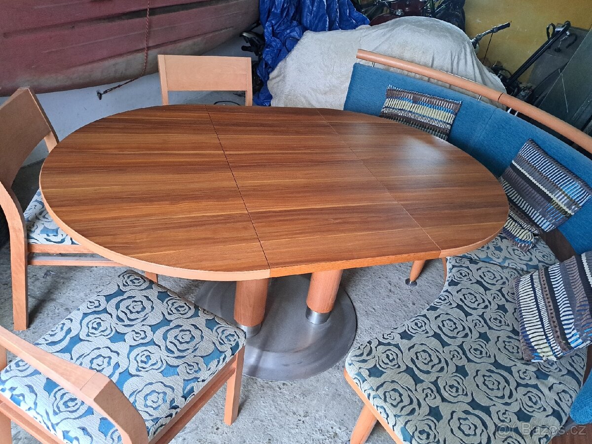 Jidelni set s rohovou lavicí - 2