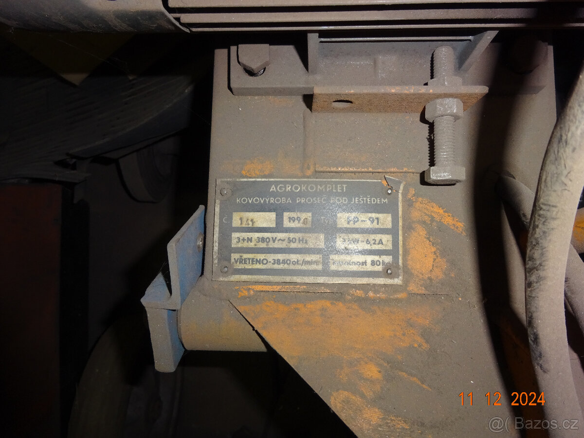 Stojanová rozbrušovačka - 2